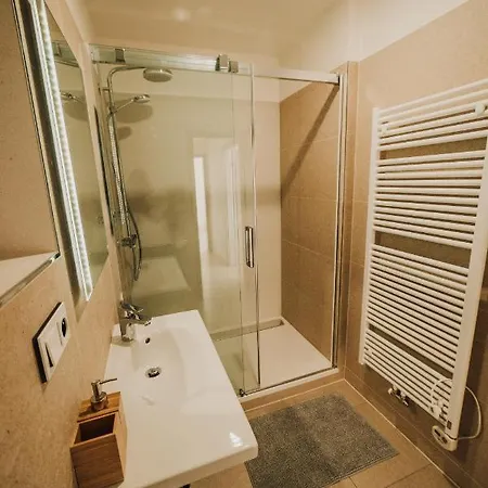 Appartement New Equipped In The City Center