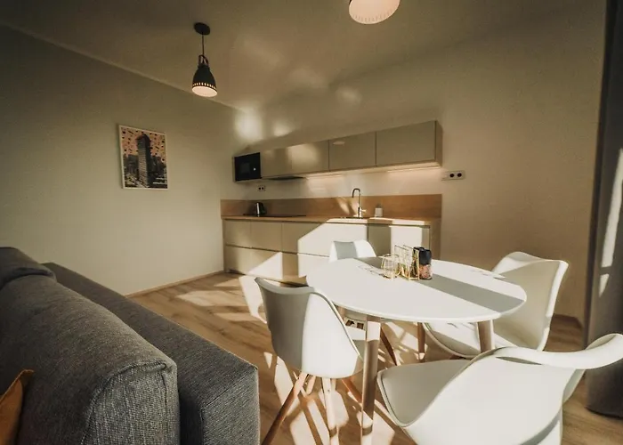 New Equipped In The City Center Lägenhet